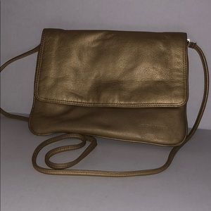 Jones of New York Gold shoulder Bag/Purse
